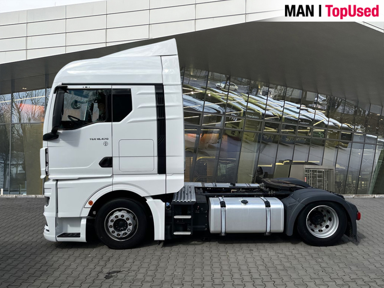 MAN TGX 18.470 4x2 LL SA - Tractor truck: picture 2 MAN TGX 18.470 4x2 LL SA - Tractor truck: picture 2