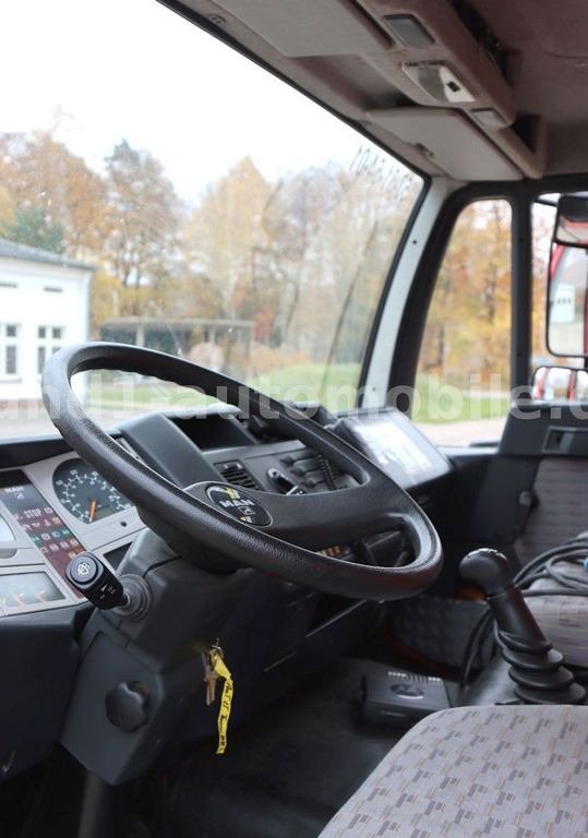 Fire truck MAN 10.163 L2000 Feuerwehr GWG Nur 6.300km  DEPA ELRO/VETTER 10.163 L2000 Feuerwehr GWG Nur 6.300km  DEPA ELRO/VETTER: picture 13