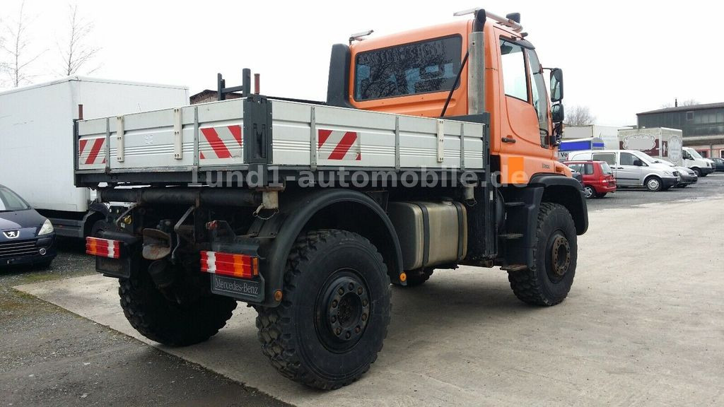 Mercedes-Benz Unimog U 500 Kipper Kommunalhydraulik U 300 400 U 500 Kipper Kommunalhydraulik U 300 400 - Utility/ Special vehicle: picture 3 Mercedes-Benz Unimog U 500 Kipper Kommunalhydraulik U 300 400 U 500 Kipper Kommunalhydraulik U 300 400 - Utility/ Special vehicle: picture 3