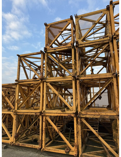 Liebherr 50K / 63K TOWERS - Tower crane: picture 1 Liebherr 50K / 63K TOWERS - Tower crane: picture 1