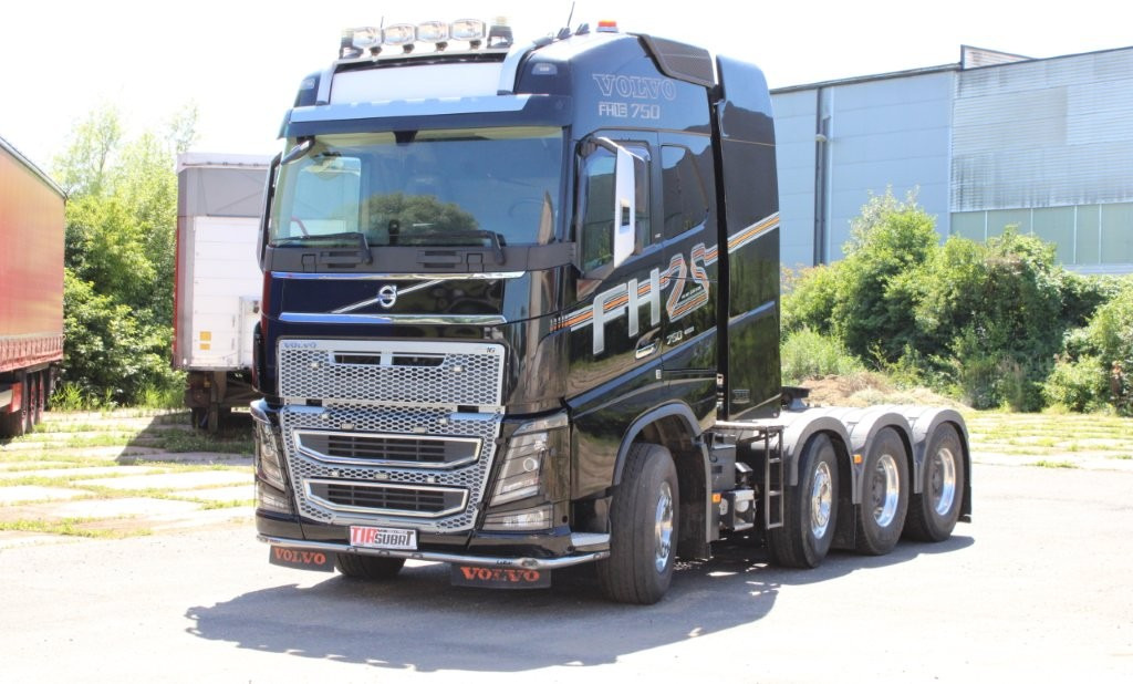 Volvo FH16 750 EURO 6, RETARDER, HYDRAULIKA - Tractor truck: picture 2 Volvo FH16 750 EURO 6, RETARDER, HYDRAULIKA - Tractor truck: picture 2