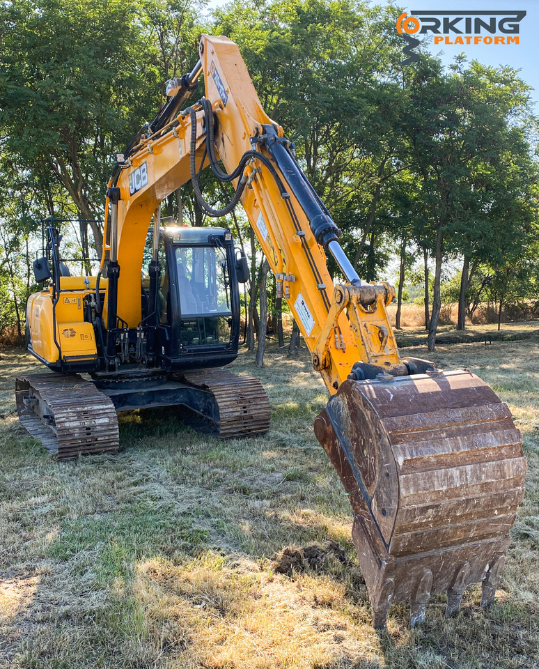 JCB JS131LC - Excavator: picture 3 JCB JS131LC - Excavator: picture 3