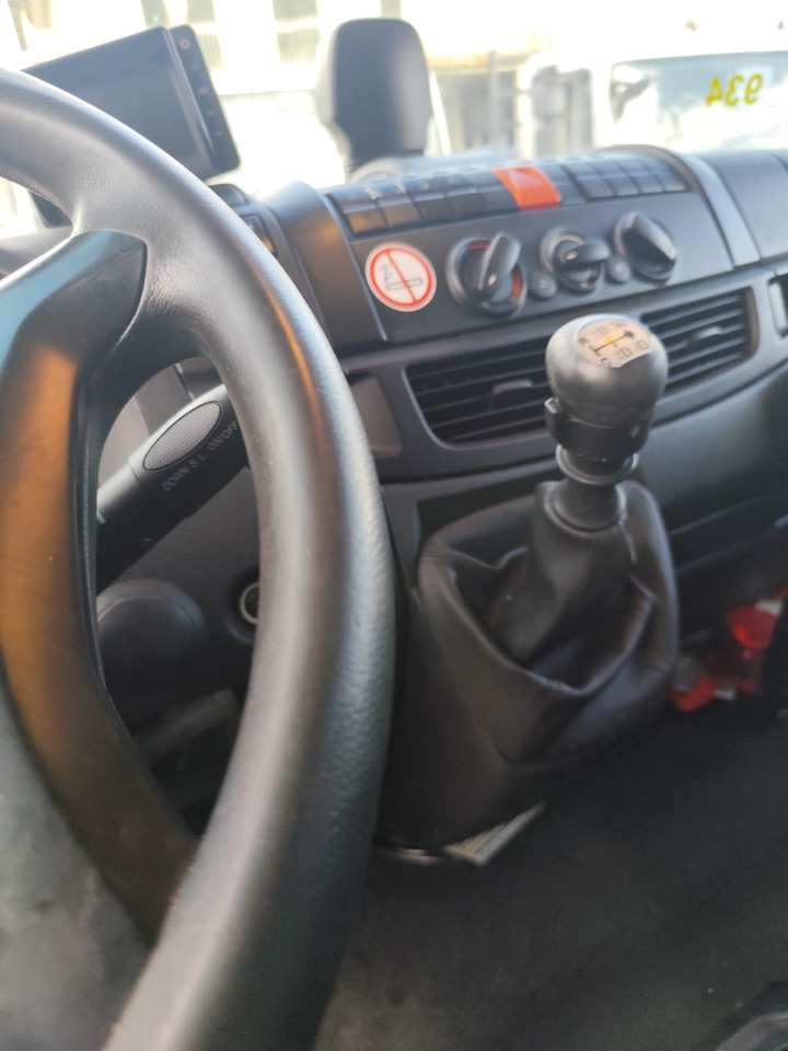 IVECO EUROCARGO 160-280 - Tipper, Crane truck: picture 4 IVECO EUROCARGO 160-280 - Tipper, Crane truck: picture 4