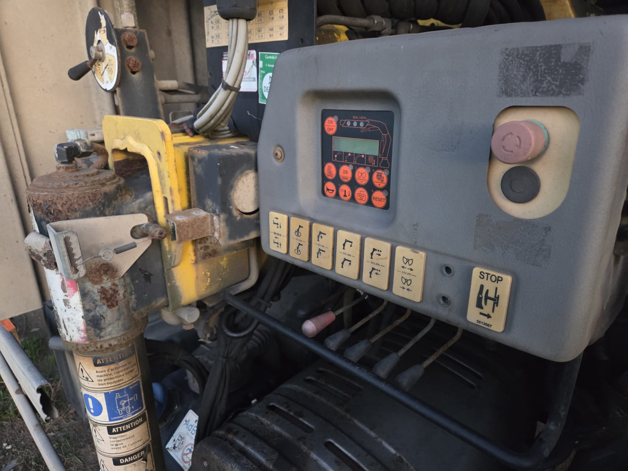 IVECO EUROCARGO 180E25 - Crane truck, Crane truck: picture 4 IVECO EUROCARGO 180E25 - Crane truck, Crane truck: picture 4