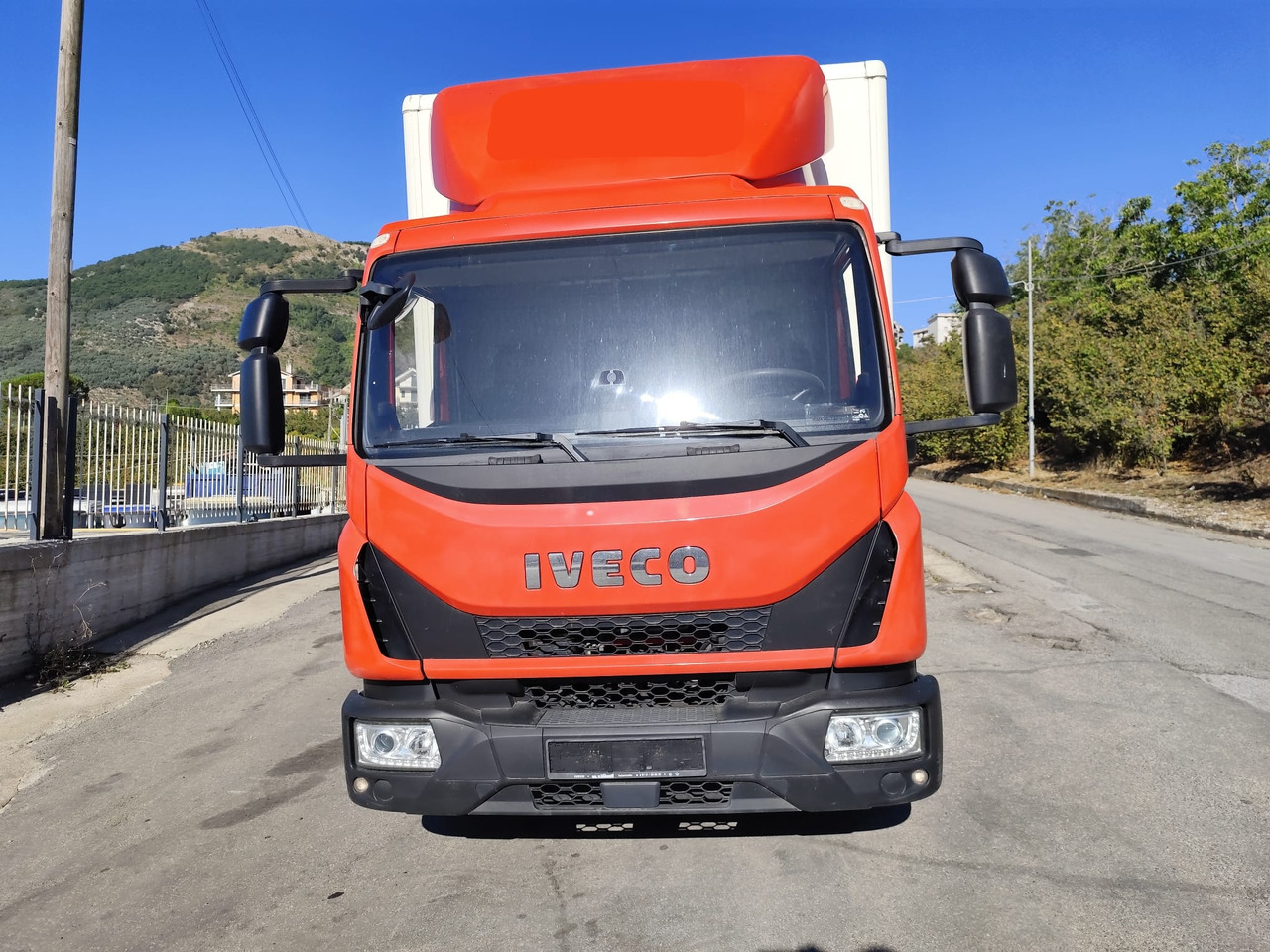 IVECO EUROCARGO 80-190 - Cab chassis truck: picture 5 IVECO EUROCARGO 80-190 - Cab chassis truck: picture 5