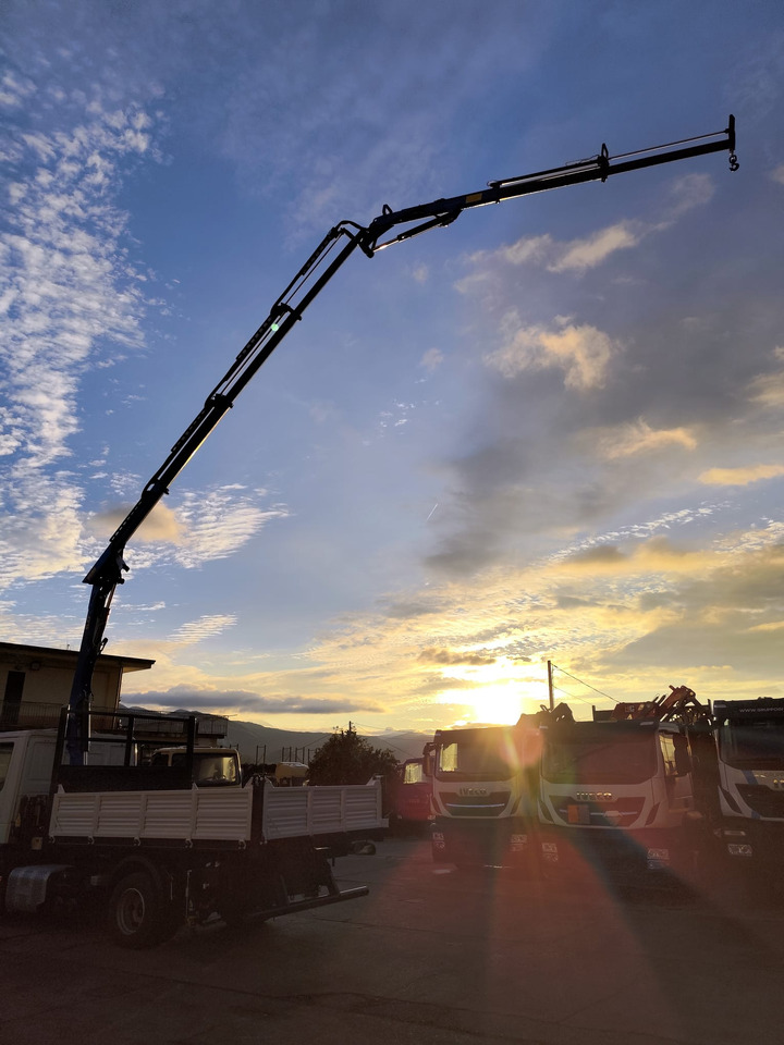 Crane truck, Tipper IVECO EUROCARGO 80-210: picture 27