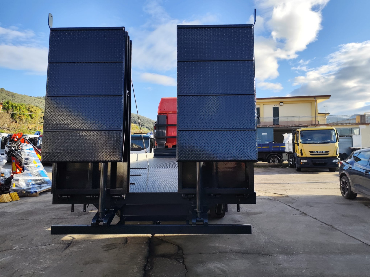 Dropside/ Flatbed truck IVECO S-WAY AS260S48 Y: picture 10