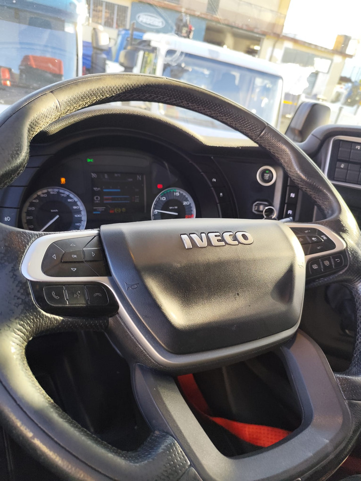 Dropside/ Flatbed truck IVECO S-WAY AS260S48 Y: picture 34