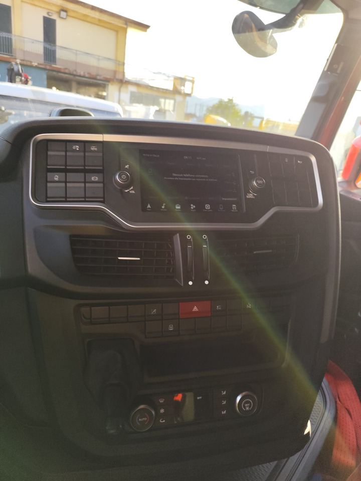 Dropside/ Flatbed truck IVECO S-WAY AS260S48 Y: picture 35