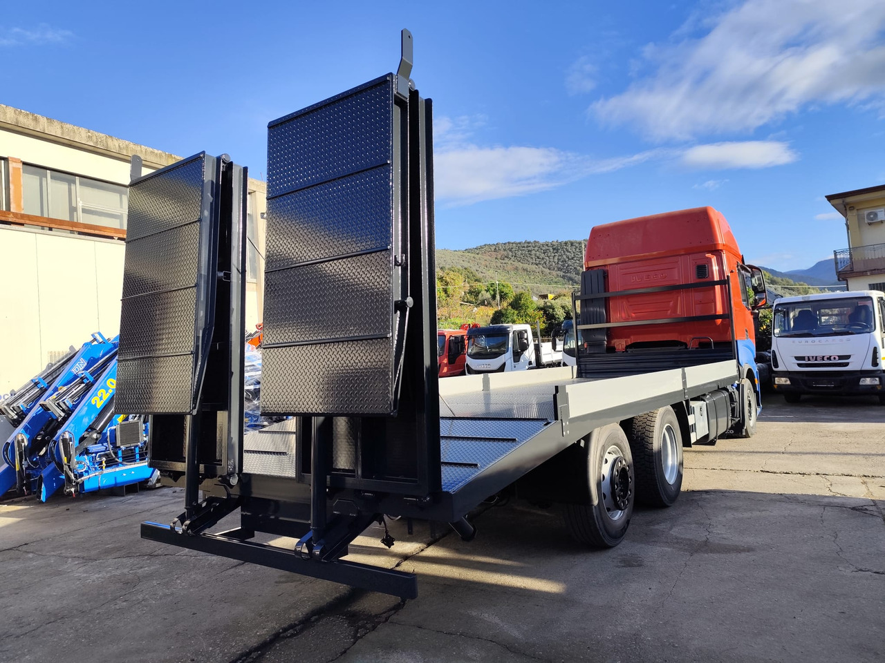 Dropside/ Flatbed truck IVECO S-WAY AS260S48 Y: picture 15