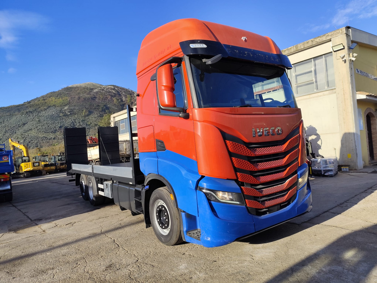 Dropside/ Flatbed truck IVECO S-WAY AS260S48 Y: picture 45