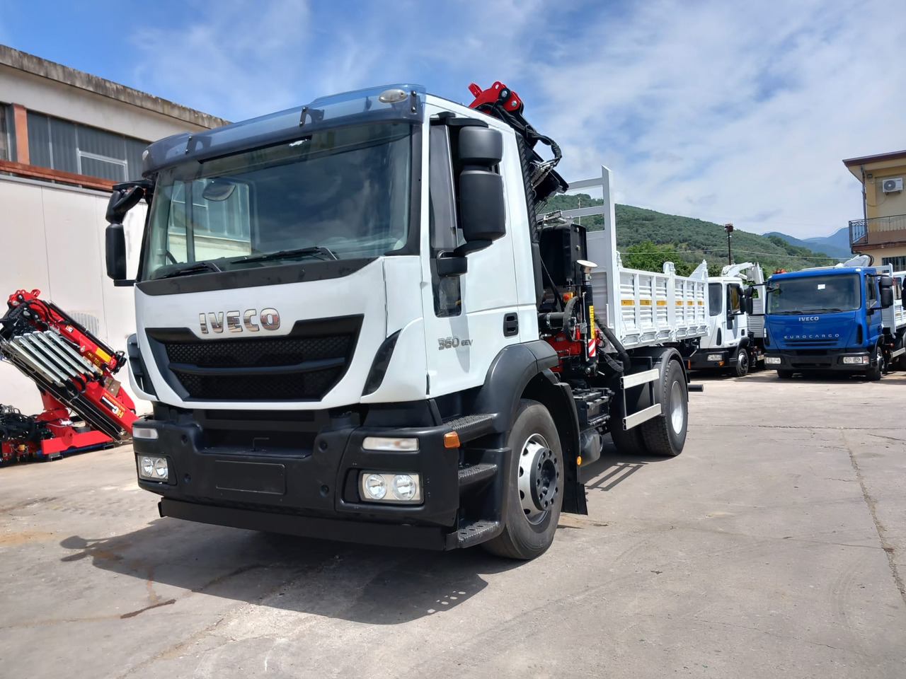 Crane truck IVECO STRALIS AD 190S36: picture 14