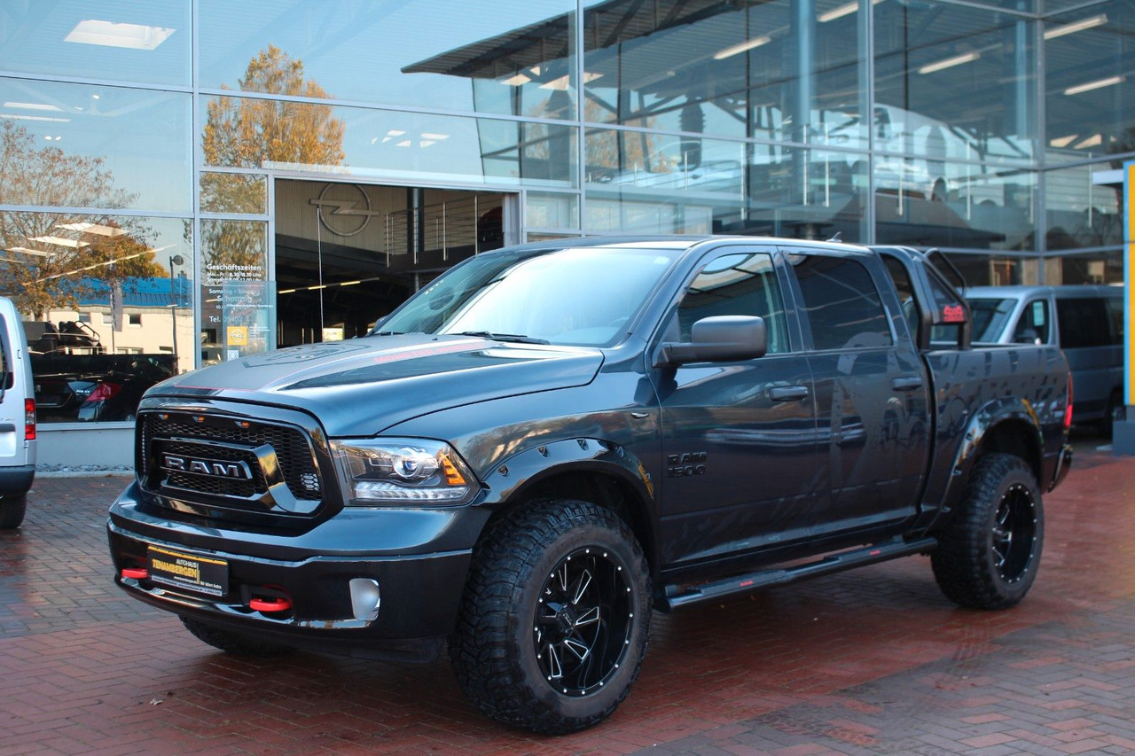 Dodge RAM 1500 Tradesmann 3,6L V6 LPG 6-Sitzer AHK - Pickup truck: picture 1 Dodge RAM 1500 Tradesmann 3,6L V6 LPG 6-Sitzer AHK - Pickup truck: picture 1