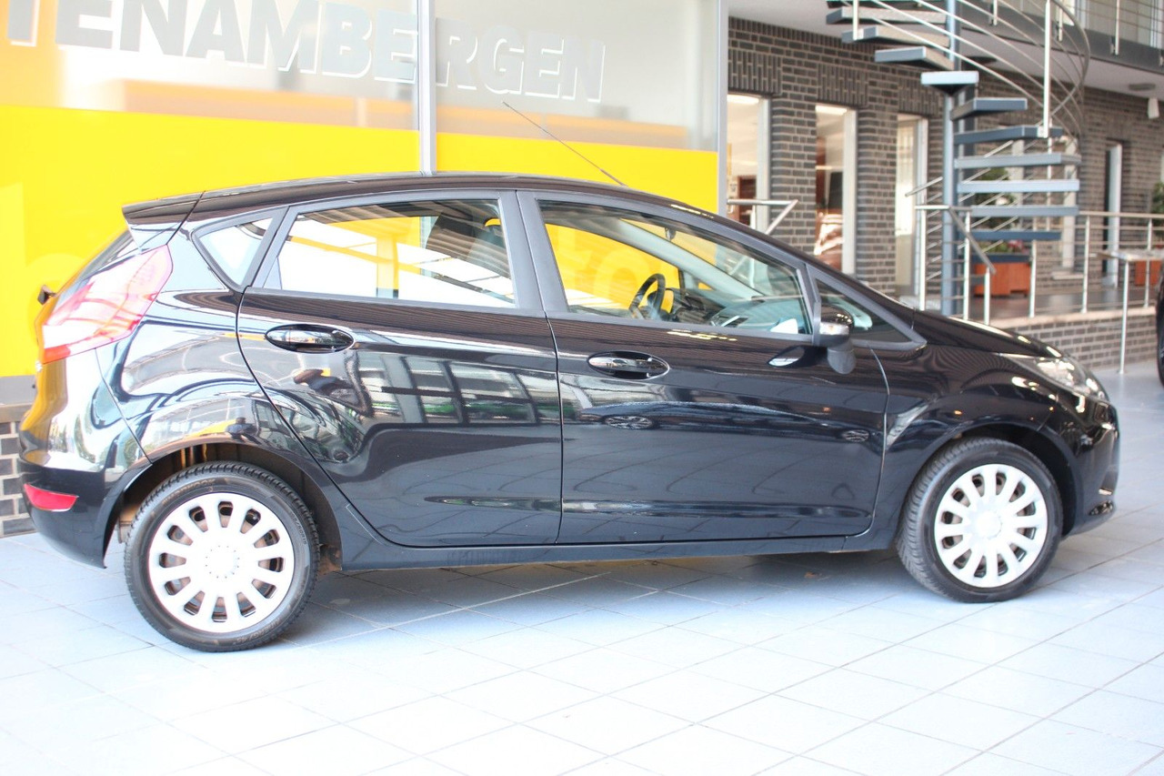 Ford Fiesta Trend Klima + Frontscheibenheizung 5Türer - Car: picture 3 Ford Fiesta Trend Klima + Frontscheibenheizung 5Türer - Car: picture 3