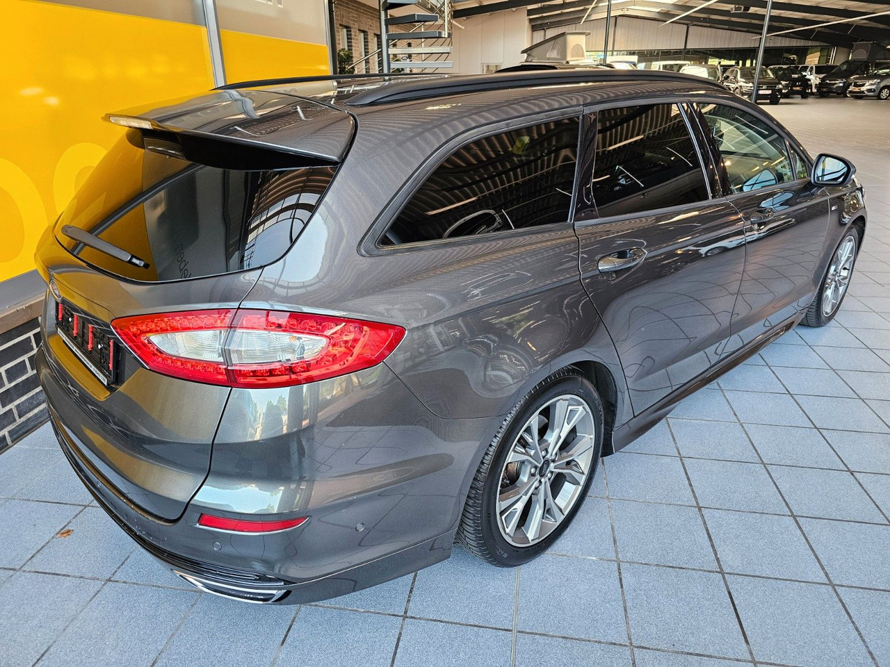 Ford Mondeo Turnier ST-Line LED Scheinwerfer - Station wagon: picture 5 Ford Mondeo Turnier ST-Line LED Scheinwerfer - Station wagon: picture 5
