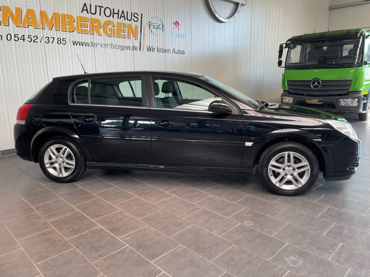 Opel Signum Edition Bluetooth Navi Automatik - Station wagon: picture 2 Opel Signum Edition Bluetooth Navi Automatik - Station wagon: picture 2