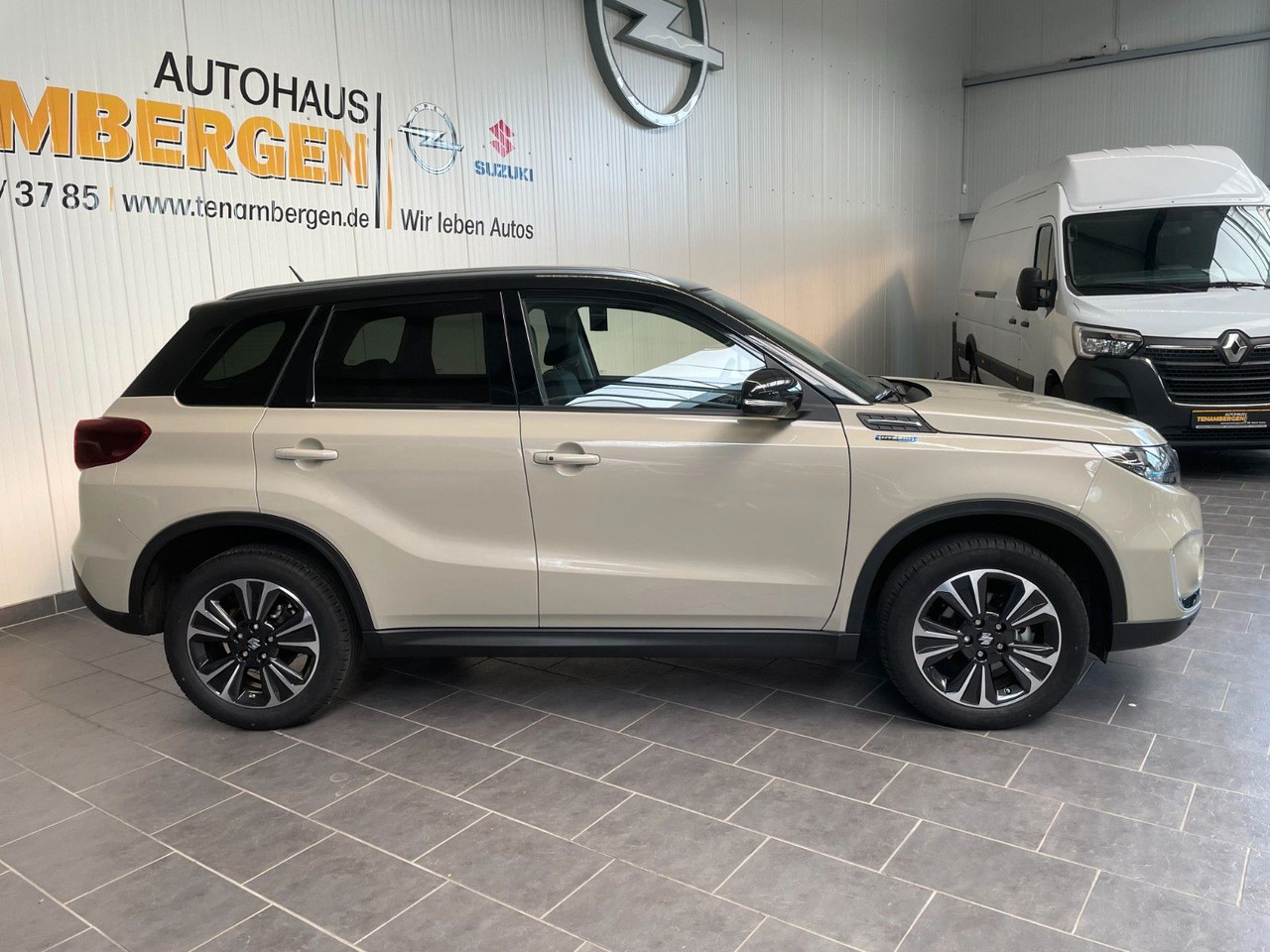Suzuki Vitara 1.5 Mild-Hybrid Comfort+ 4x2 LED DAB+ ACC - SUV: picture 2 Suzuki Vitara 1.5 Mild-Hybrid Comfort+ 4x2 LED DAB+ ACC - SUV: picture 2