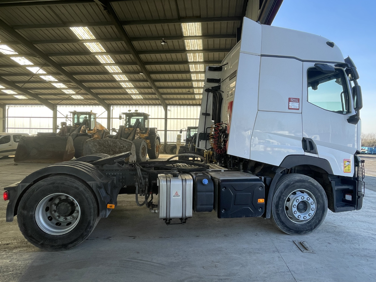 RENAULT T460 - Tractor truck: picture 4 RENAULT T460 - Tractor truck: picture 4