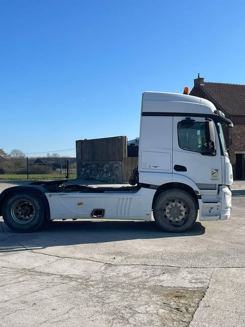 Mercedes-beenz actros - Tractor truck: picture 4 Mercedes-beenz actros - Tractor truck: picture 4