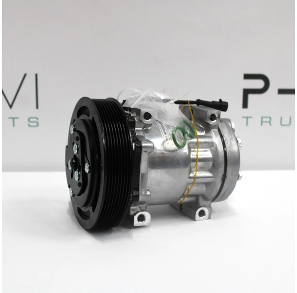 DAF XF106 Airco Compressor 2046604 - AC compressor for Truck: picture 1 DAF XF106 Airco Compressor 2046604 - AC compressor for Truck: picture 1