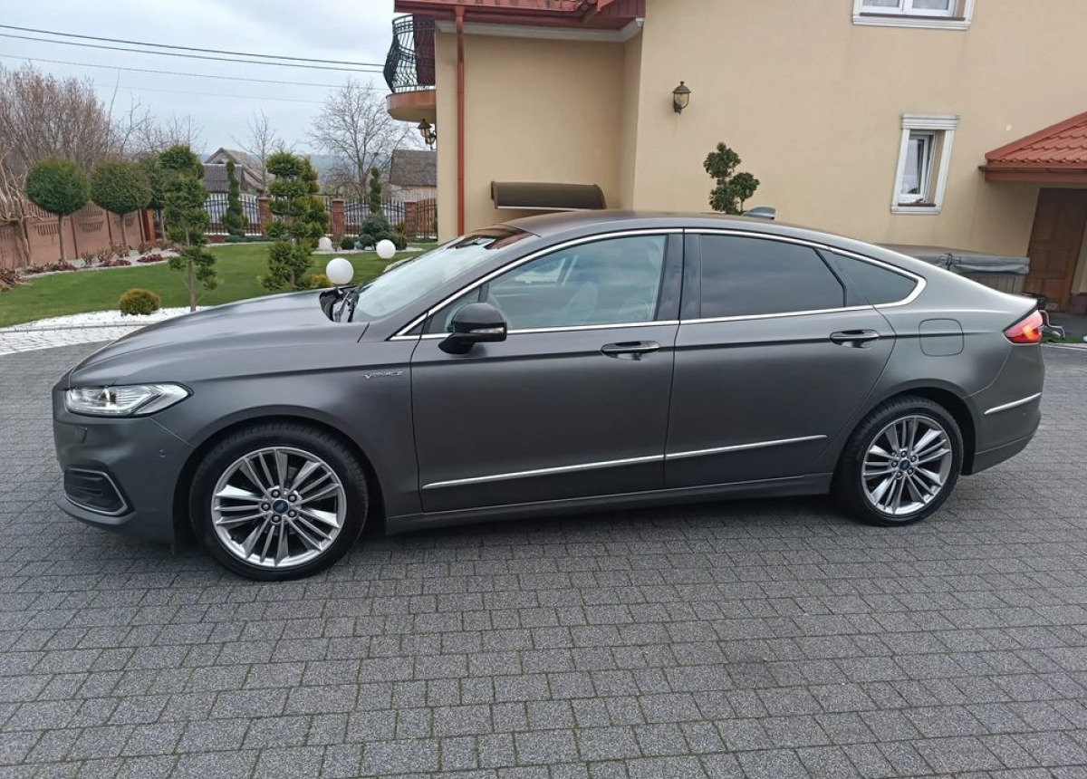 Ford Mondeo Ford 2.0 EcoBlue Vignale - Car: picture 3 Ford Mondeo Ford 2.0 EcoBlue Vignale - Car: picture 3