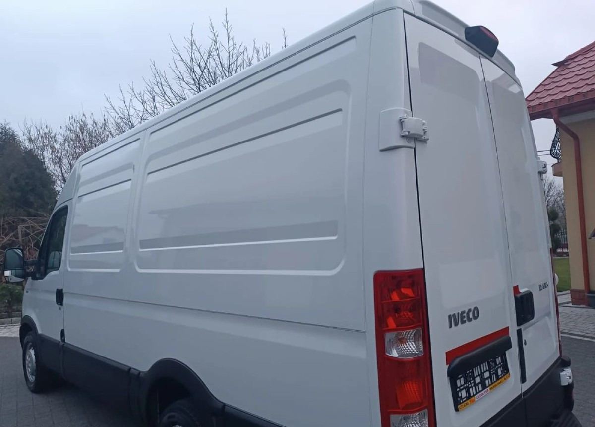 Panel van Iveco Dailly 2.3: picture 8