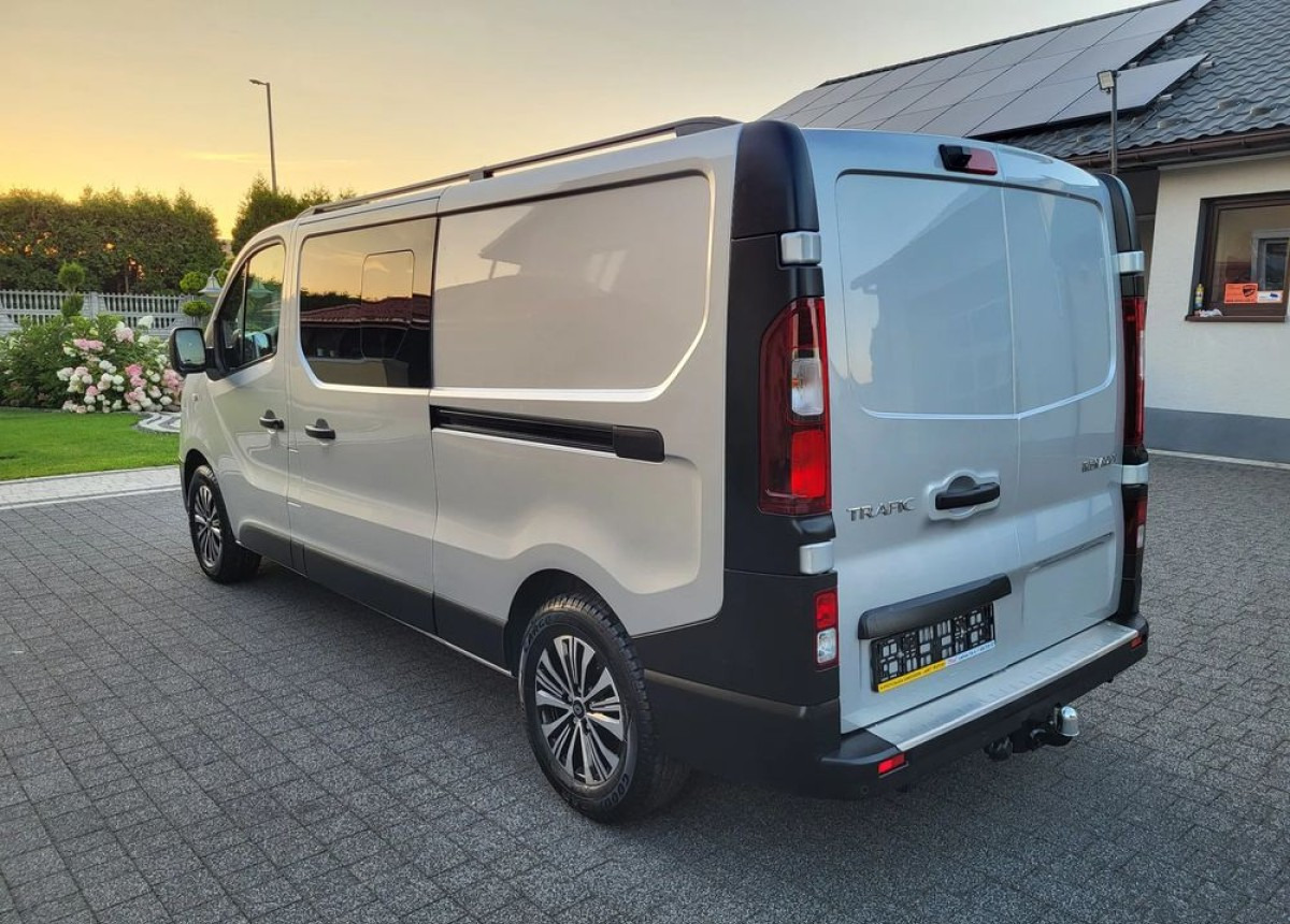 Renault Trafic 2.0 Doka - Combi van: picture 4 Renault Trafic 2.0 Doka - Combi van: picture 4
