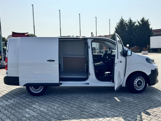 Fiat Scudo (L2) M BlueDHi 120 6-Gang inkl. NOVA - Panel van: picture 5 Fiat Scudo (L2) M BlueDHi 120 6-Gang inkl. NOVA - Panel van: picture 5