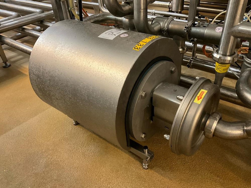 Alfa Romeo Laval LKH 35/220 - Air compressor: picture 1 Alfa Romeo Laval LKH 35/220 - Air compressor: picture 1