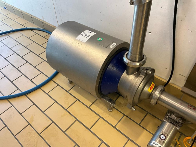 Alfa Romeo Laval MR 200S - Air compressor: picture 1 Alfa Romeo Laval MR 200S - Air compressor: picture 1