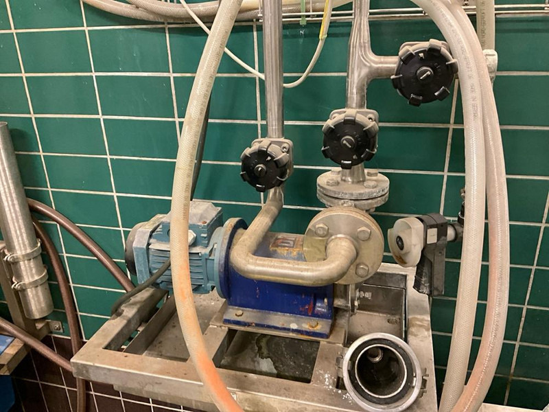 Onbekend - Air compressor: picture 4 Onbekend - Air compressor: picture 4