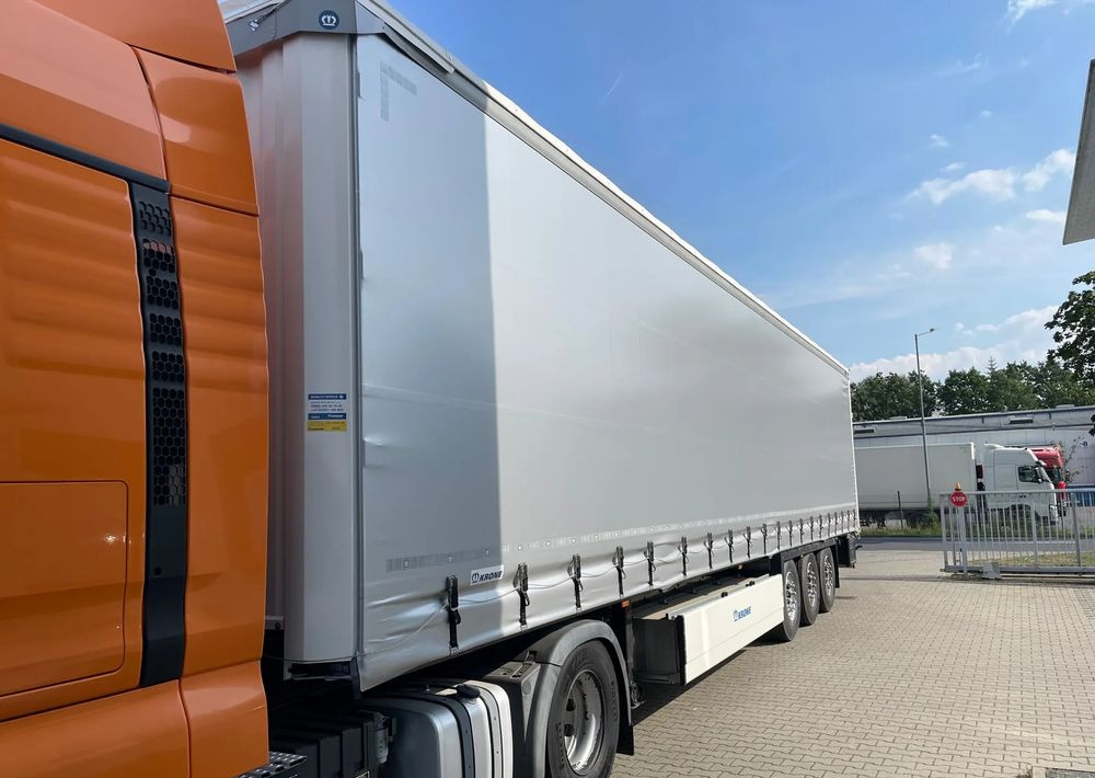 Krone SD - Curtainsider semi-trailer: picture 5 Krone SD - Curtainsider semi-trailer: picture 5