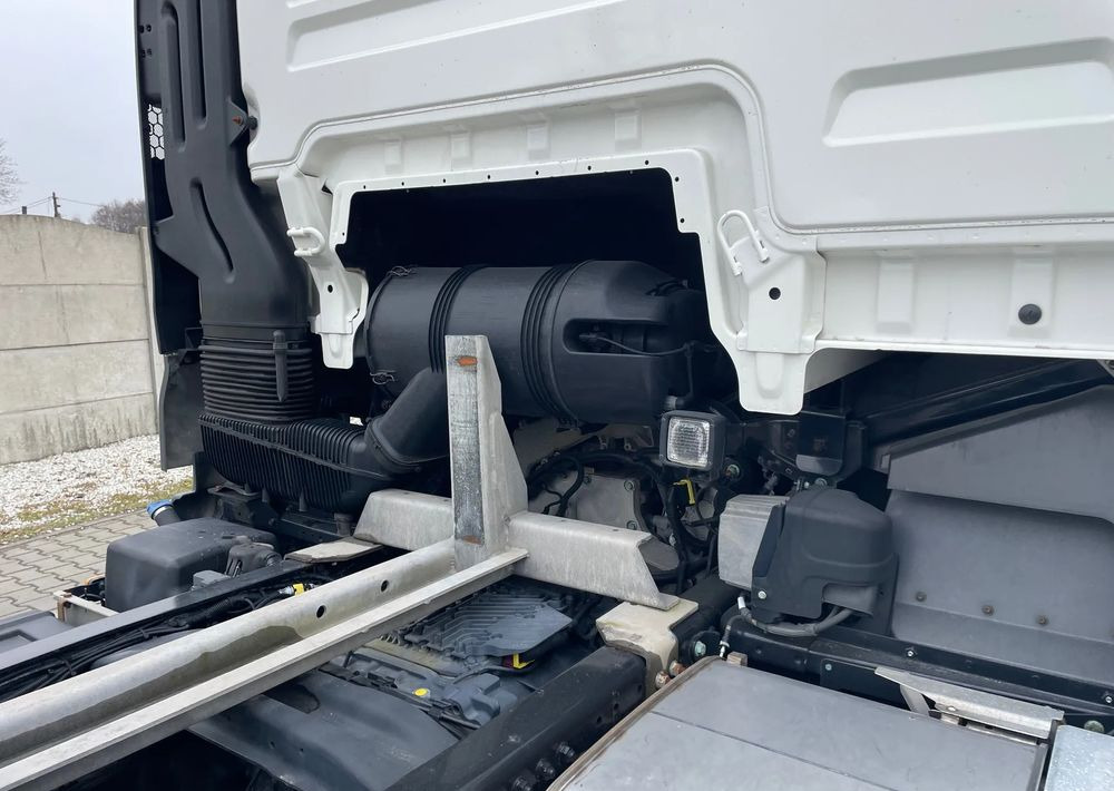 MAN TGX XLX 26.420 BDF, MULTI Wechsler - Cab chassis truck: picture 4 MAN TGX XLX 26.420 BDF, MULTI Wechsler - Cab chassis truck: picture 4