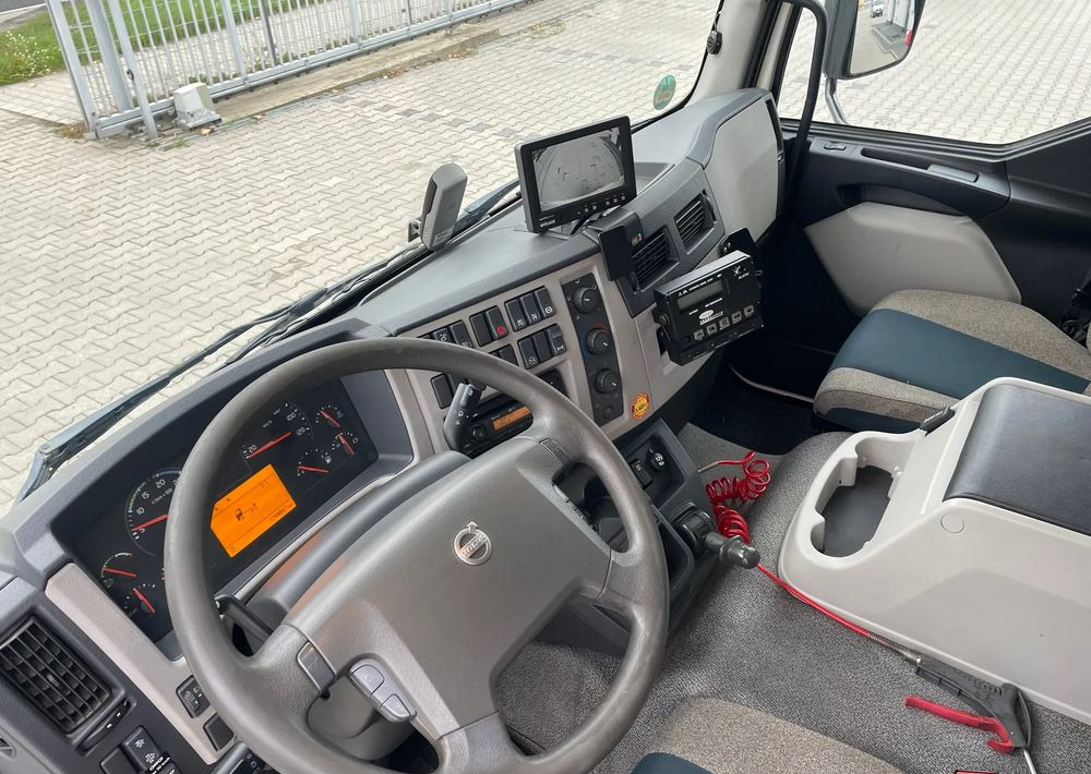 Refrigerator truck Volvo FL 16.250 CHŁODNIA: picture 12