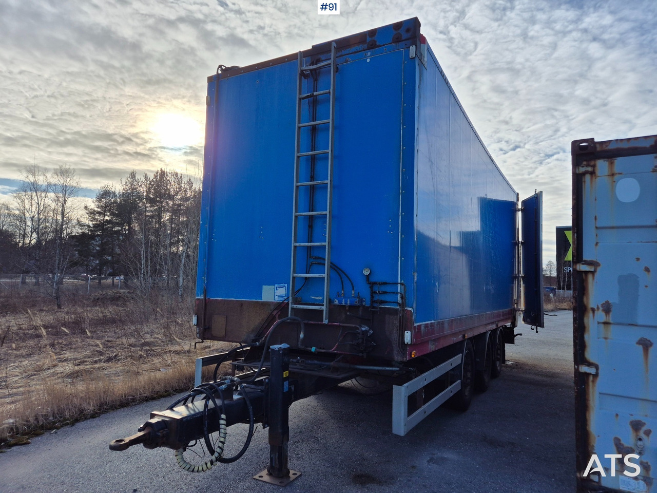 BPW Keskiakseliperävaunu - Closed box trailer: picture 4 BPW Keskiakseliperävaunu - Closed box trailer: picture 4