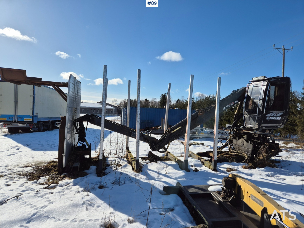 Jonsered 1080 - Hook lift truck: picture 4 Jonsered 1080 - Hook lift truck: picture 4
