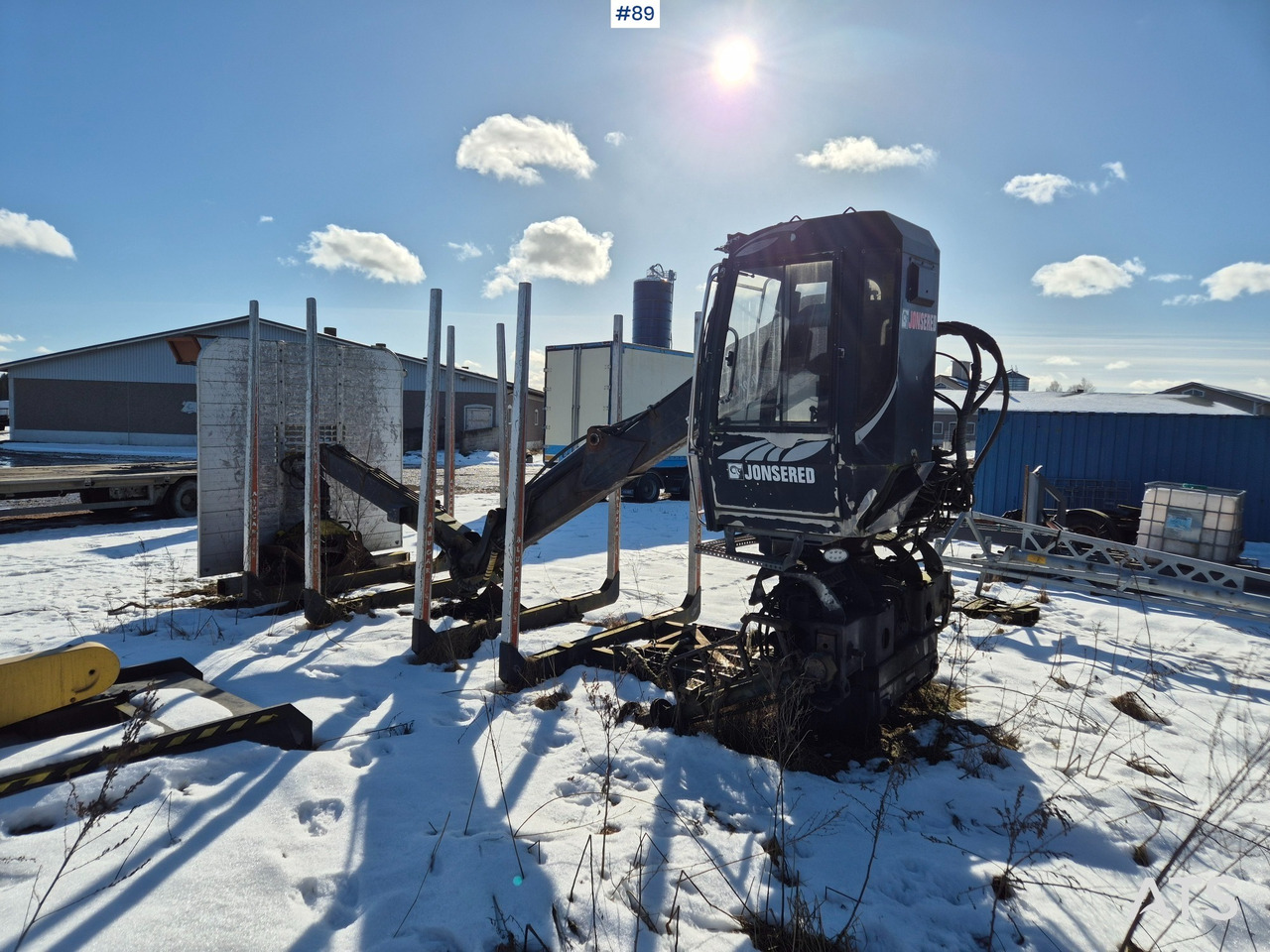 Jonsered 1080 - Hook lift truck: picture 5 Jonsered 1080 - Hook lift truck: picture 5