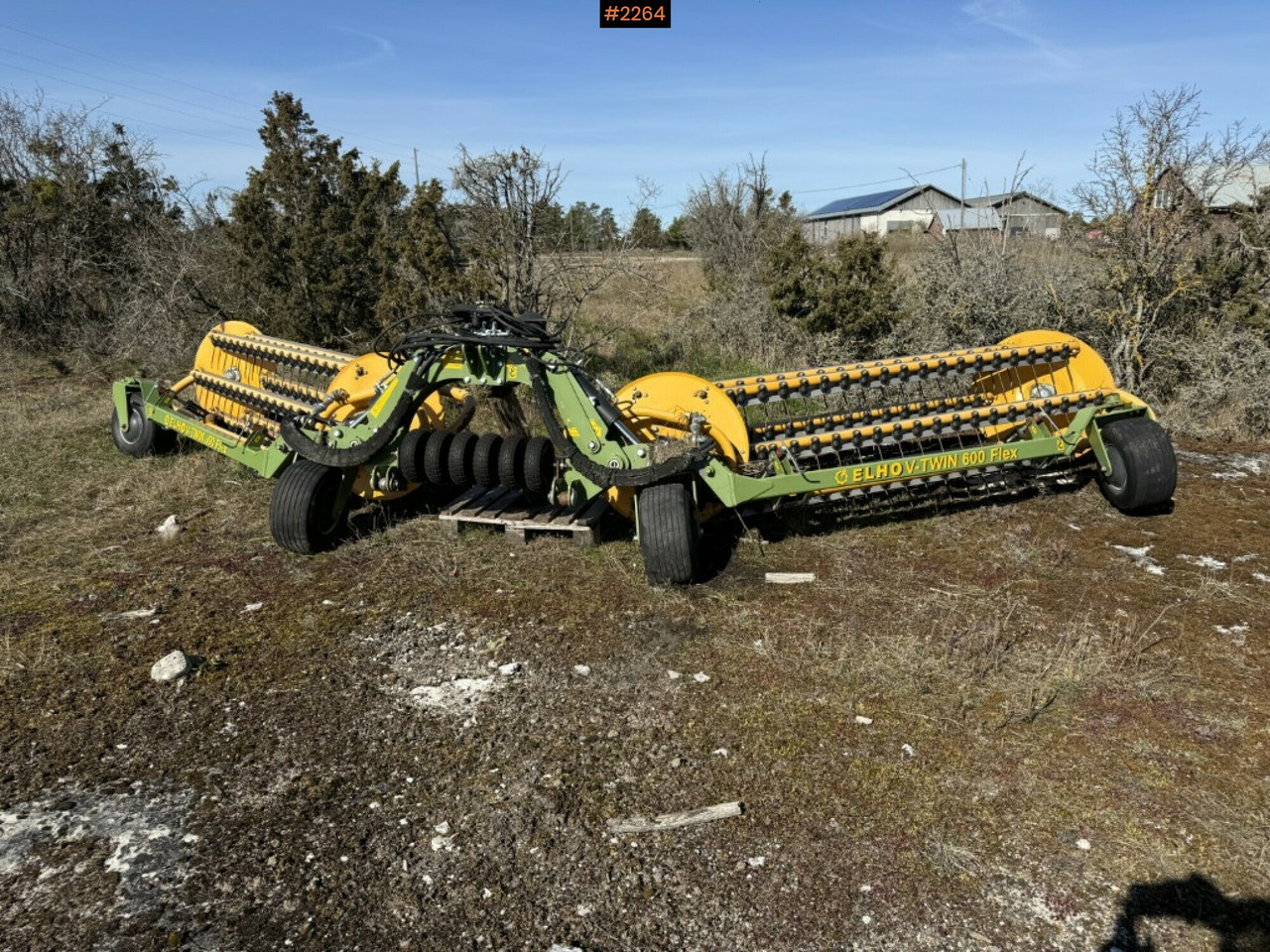 Swather Elho V-Twin 600 front mounted - Tedding equipment: picture 1 Swather Elho V-Twin 600 front mounted - Tedding equipment: picture 1