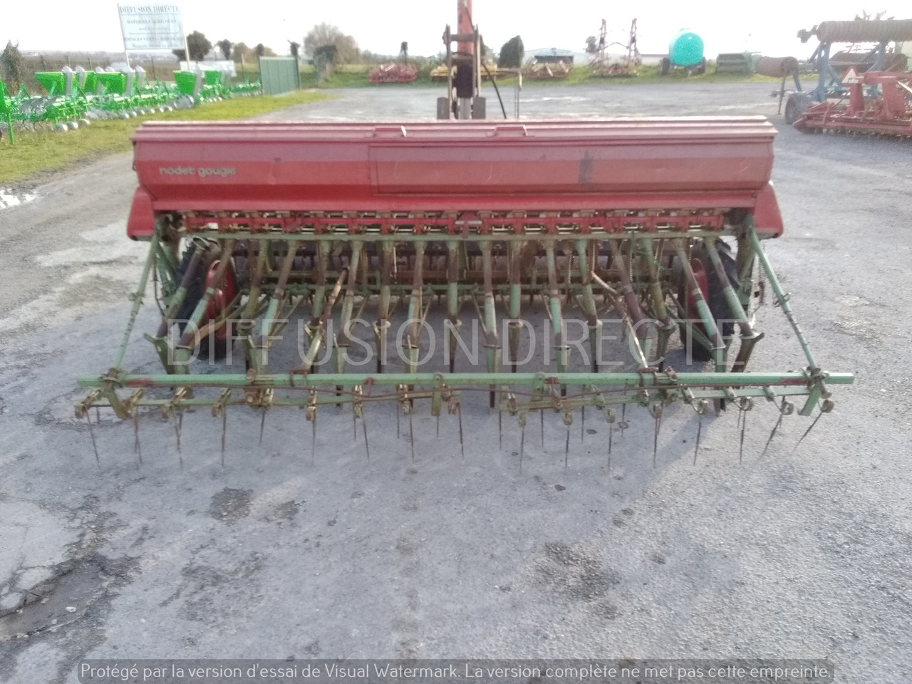 NODET COMBINE DE SEMIS 3 M - Combine seed drill: picture 2 NODET COMBINE DE SEMIS 3 M - Combine seed drill: picture 2