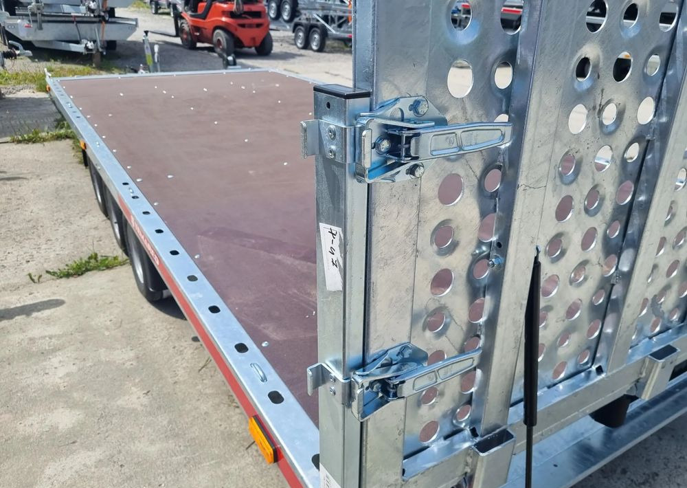TEMARED UNIVERSAL 5121/3 3.5T R10C SKLEJKA - Dropside/ Flatbed trailer: picture 5 TEMARED UNIVERSAL 5121/3 3.5T R10C SKLEJKA - Dropside/ Flatbed trailer: picture 5