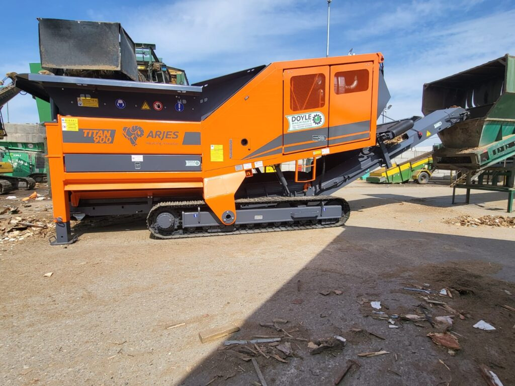 Arjes Titan 900 - Industrial waste shredder: picture 1 Arjes Titan 900 - Industrial waste shredder: picture 1