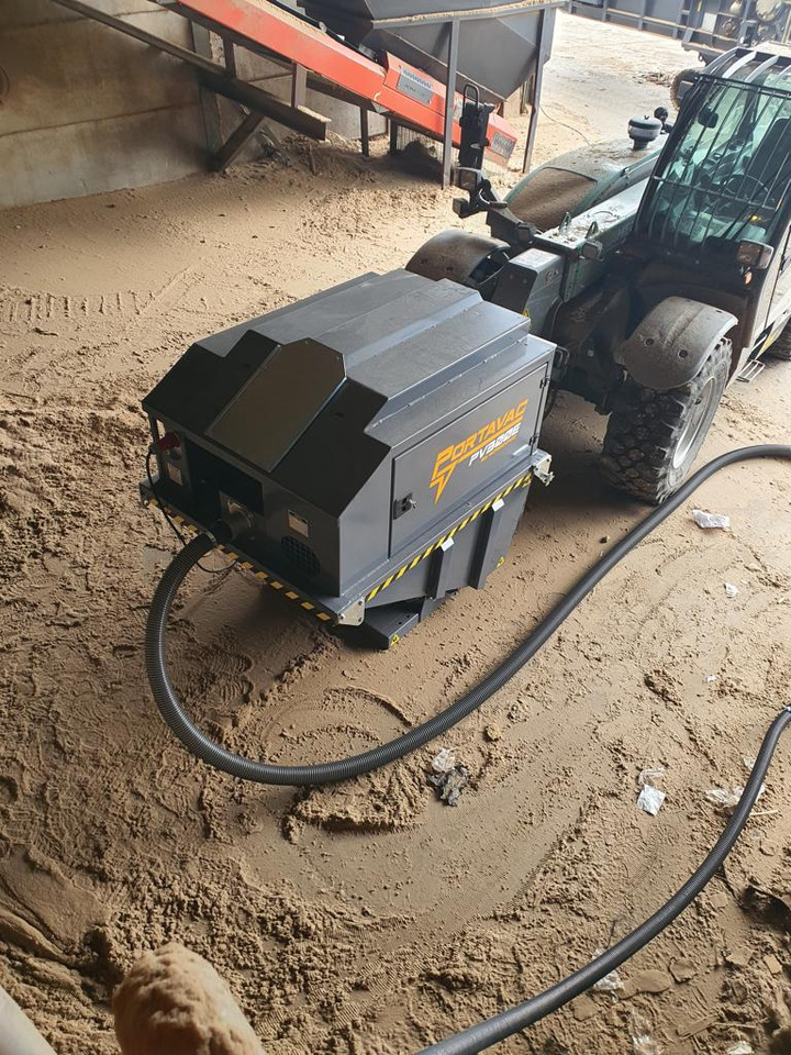 Portavac - PV300E - Industrial vacuum cleaner: picture 5 Portavac - PV300E - Industrial vacuum cleaner: picture 5