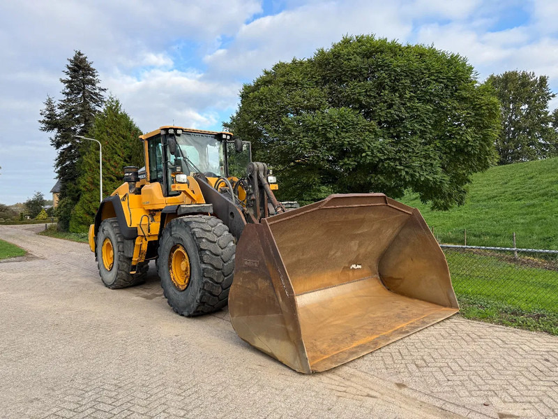 Volvo L180H CDC First Owner orginal Good Tyres - Wheel loader: picture 5 Volvo L180H CDC First Owner orginal Good Tyres - Wheel loader: picture 5