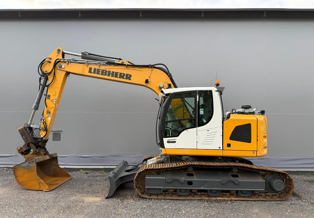LiebherrR920 Compact + Marttiini - Crawler excavator: picture 2 LiebherrR920 Compact + Marttiini - Crawler excavator: picture 2