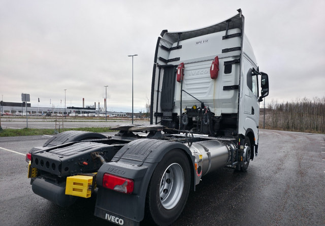 IvecoS-Way 460 4x2 LNG / LBG - Tractor truck: picture 4 IvecoS-Way 460 4x2 LNG / LBG - Tractor truck: picture 4