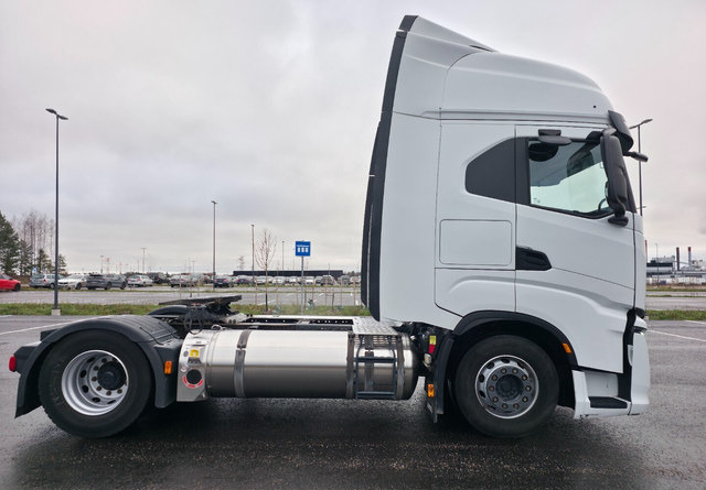 IvecoS-Way 460 4x2 LNG / LBG - Tractor truck: picture 5 IvecoS-Way 460 4x2 LNG / LBG - Tractor truck: picture 5