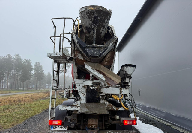 VolvoFH16 650 8x4 - Concrete mixer truck: picture 5 VolvoFH16 650 8x4 - Concrete mixer truck: picture 5