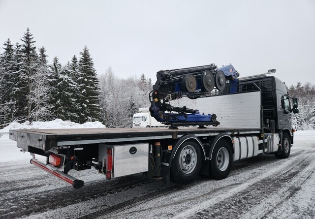 VolvoFM 420 6x2 - Dropside/ Flatbed truck, Crane truck: picture 5 VolvoFM 420 6x2 - Dropside/ Flatbed truck, Crane truck: picture 5