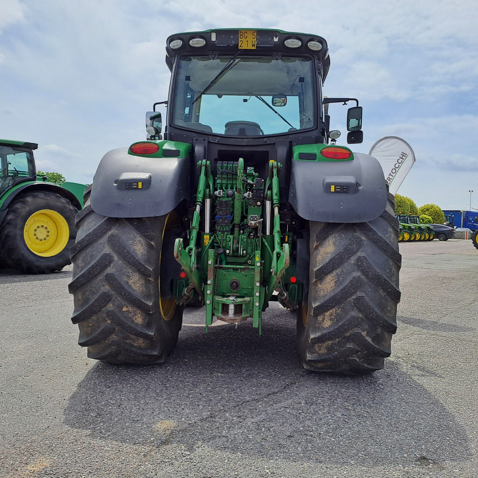 JOHN DEERE 6230R - Farm tractor: picture 4 JOHN DEERE 6230R - Farm tractor: picture 4