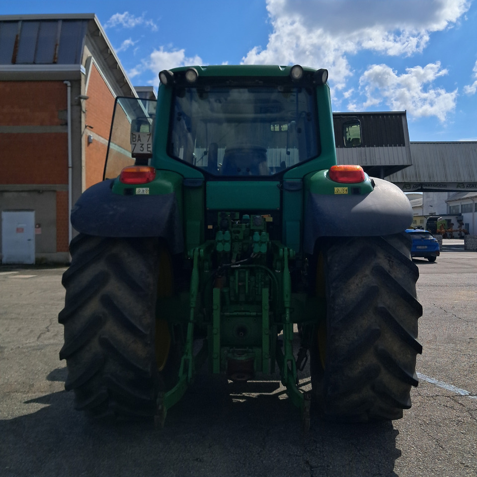 JOHN DEERE 6920S - Farm tractor: picture 4 JOHN DEERE 6920S - Farm tractor: picture 4